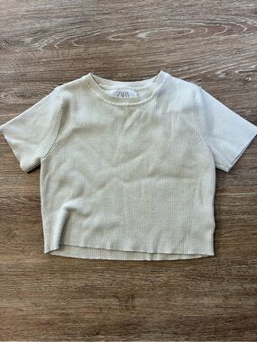 Zara Kid’s Ribbed Tee